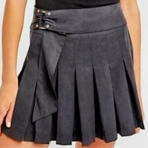 Free People Lost in Light Skirt Size 12 Black